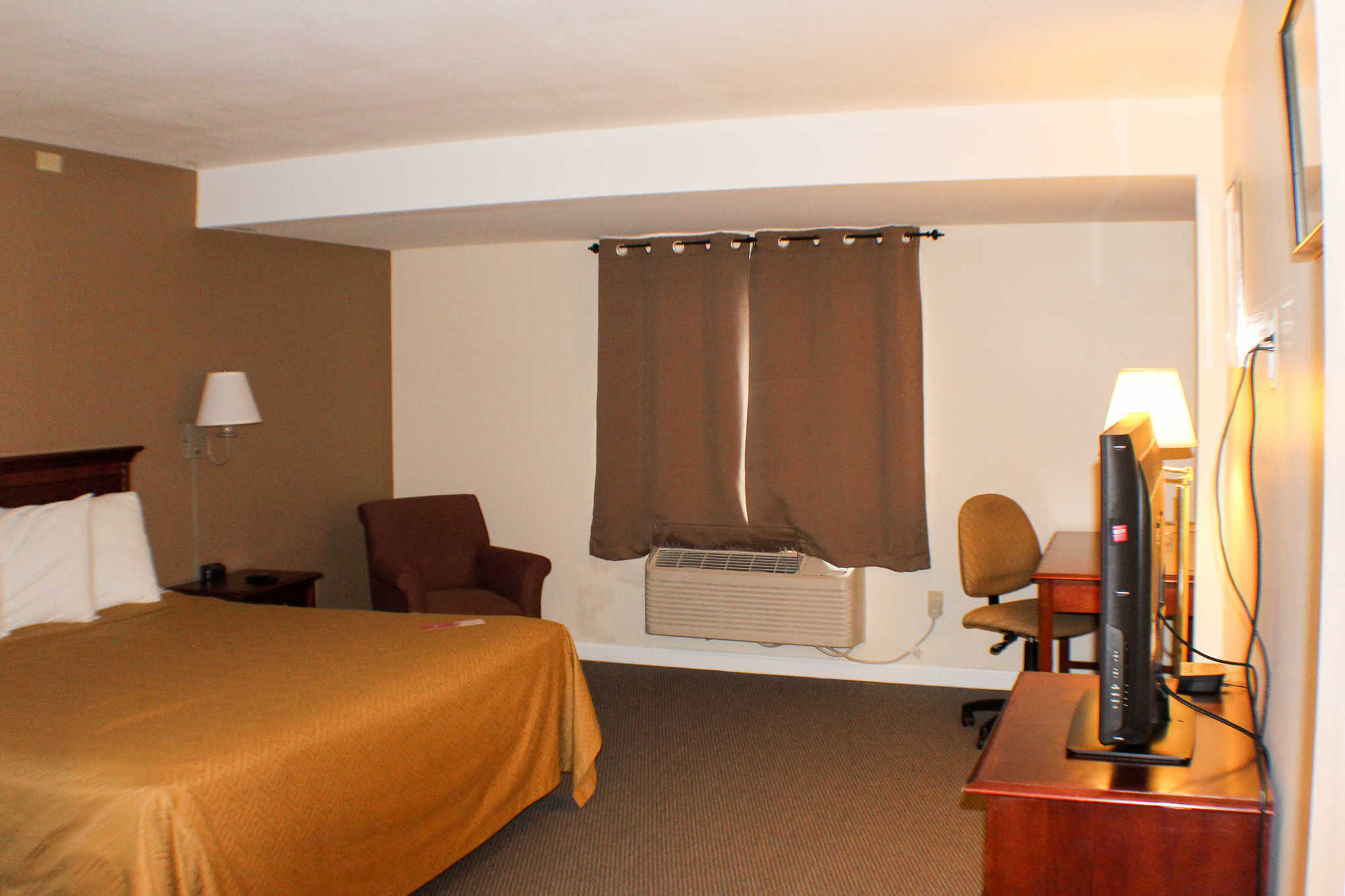 Quality Inn & Suites Lincoln Værelse billede